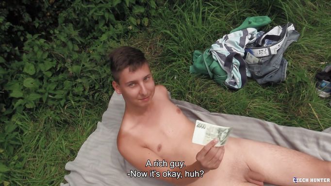 Hunk Paid To Suck Cock Outdoors