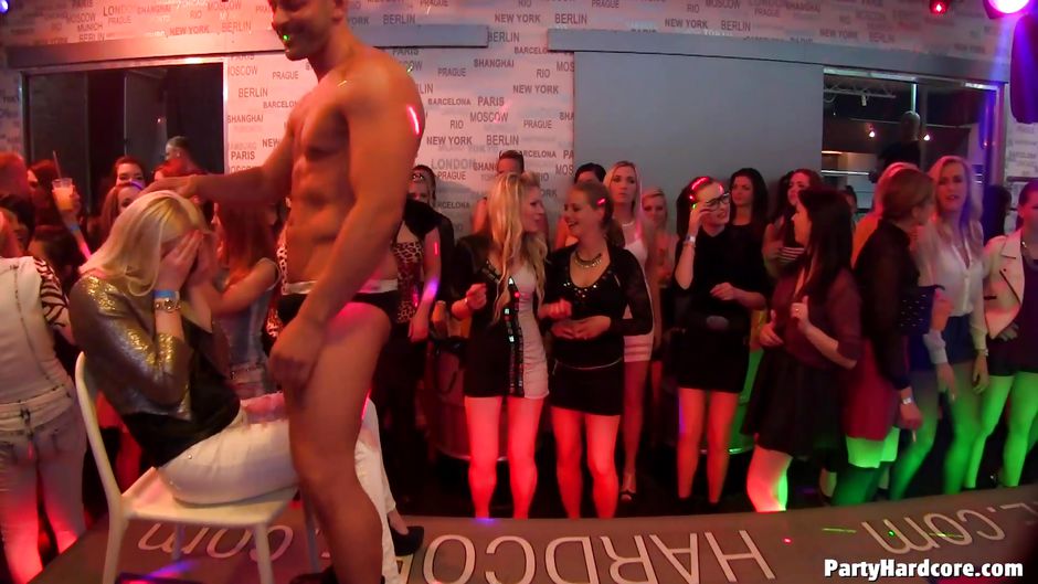 Male Stripper Puts On A Show For A Room Of Sexy Ladies Hd From