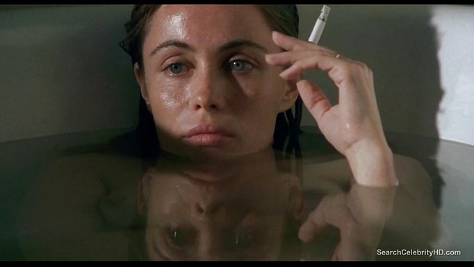 Emmanuelle Beart - Strayed