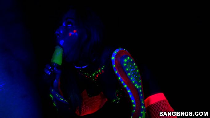 Teen Sucks It With Lights Off