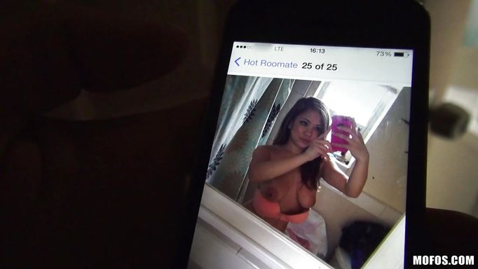 She Takes Some Nude Selfies In The Bathroom